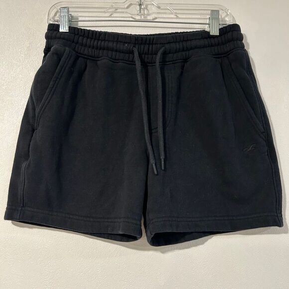 Hollister Women’s Small Black Fleece Sweat Shorts Soft Cozy Drawstring Lounge Sh - Picture 1 of 7